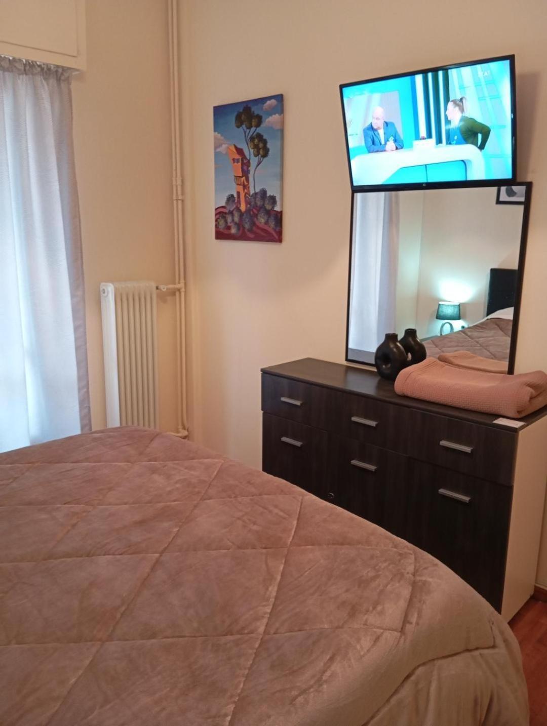 Filoxenia.Kom Athens Ngoại thất bức ảnh